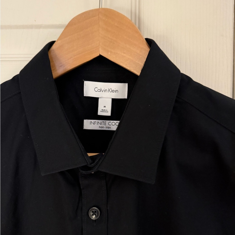 Calvin Klein Black M Shirt
